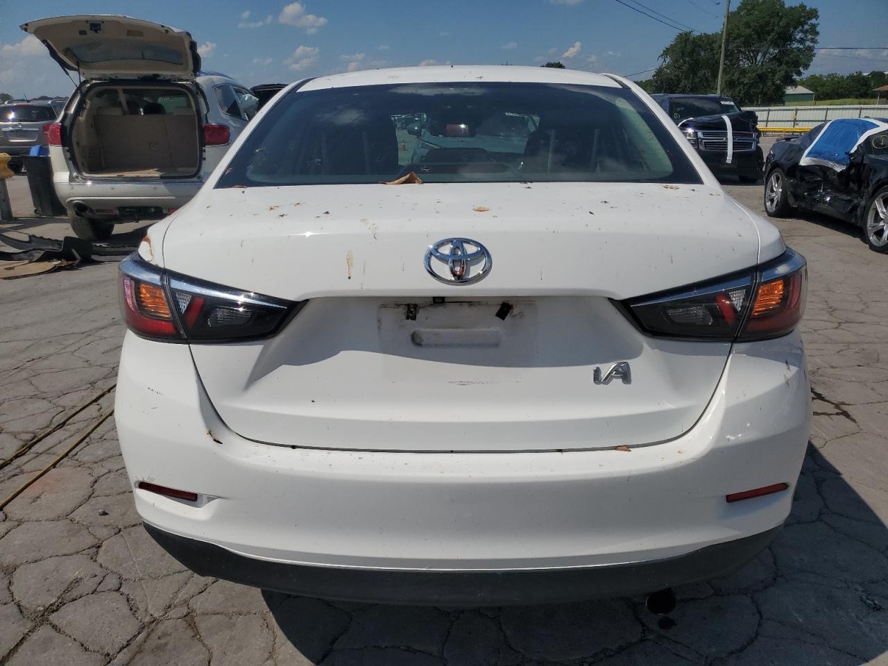 2018 Toyota Yaris Ia VIN: 3MYDLBYV6JY309744 Lot: 64574015