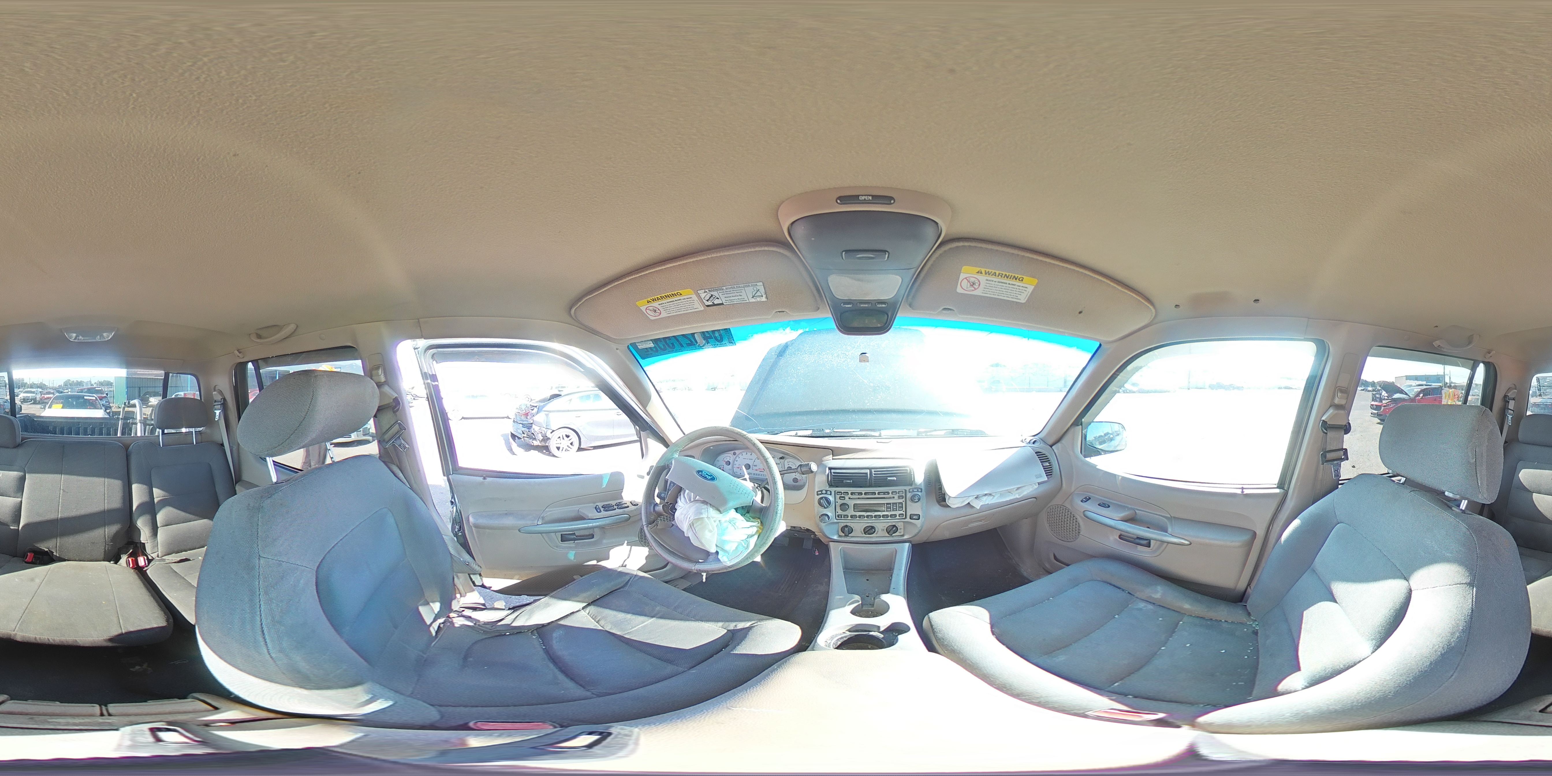 2002 Ford Explorer Sport Trac VIN: 1FMZU77E52UB99365 Lot: 64627555