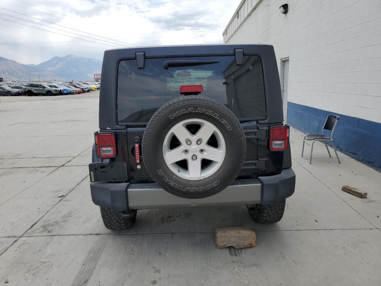 2013 Jeep Wrangler Unlimited Sport VIN: 1C4BJWDG3DL580557 Lot: 64429985