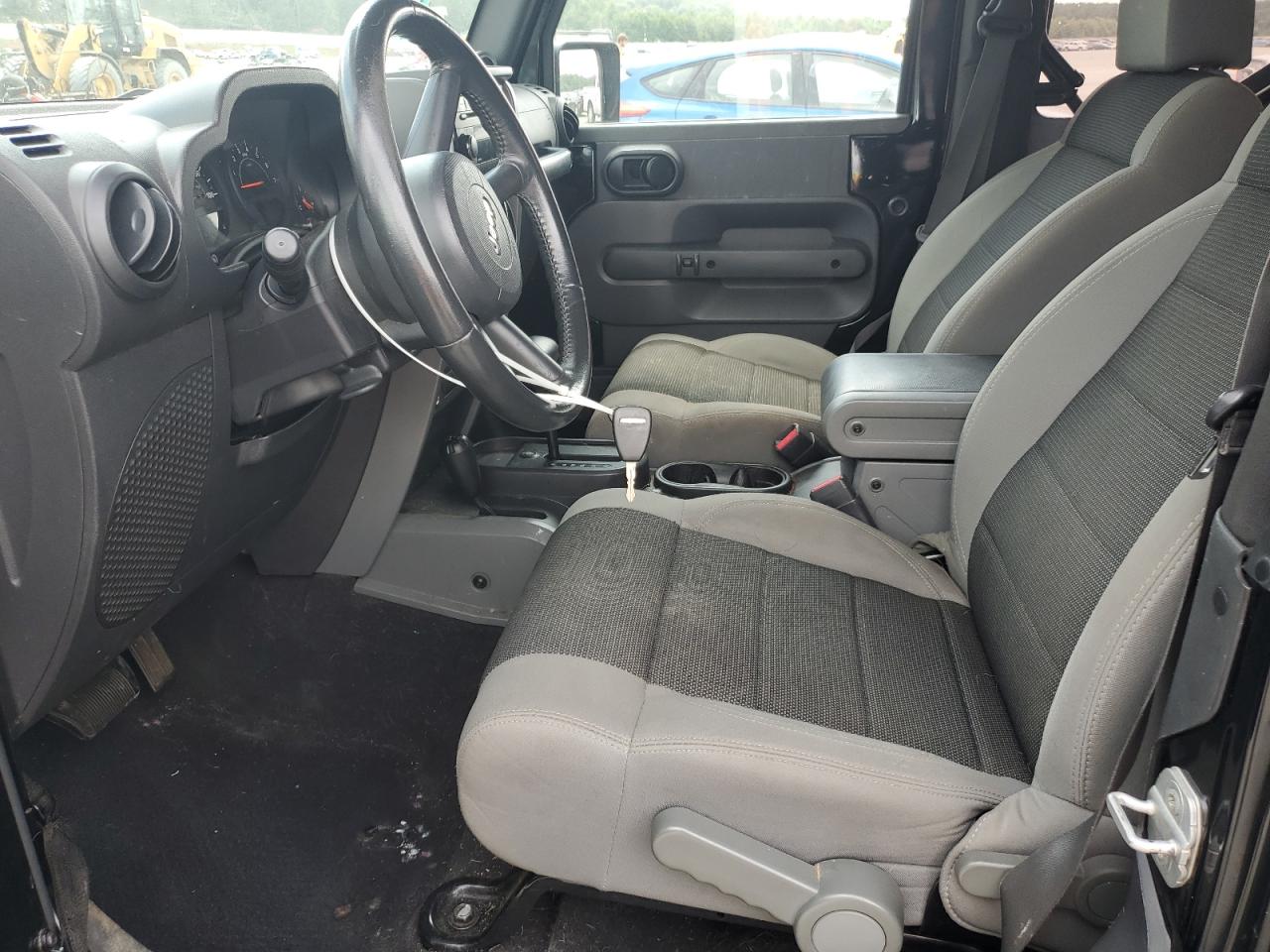 2007 Jeep Wrangler X VIN: 1J4FA24127L169350 Lot: 67050545
