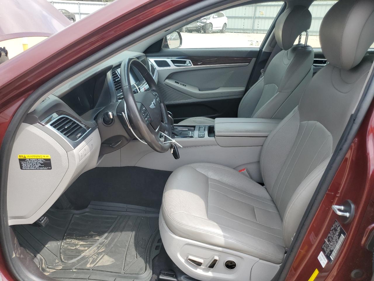 2016 Hyundai Genesis 3.8L VIN: KMHGN4JE3GU117684 Lot: 65574615