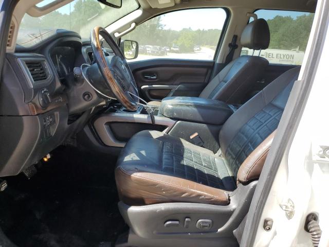  NISSAN TITAN 2017 White