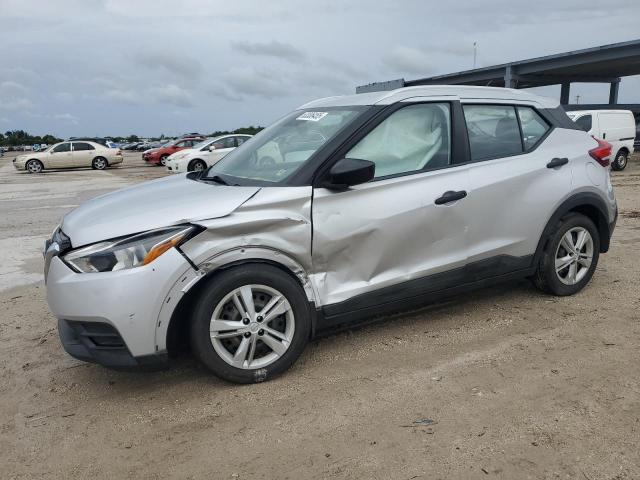  NISSAN KICKS 2018 Srebrny