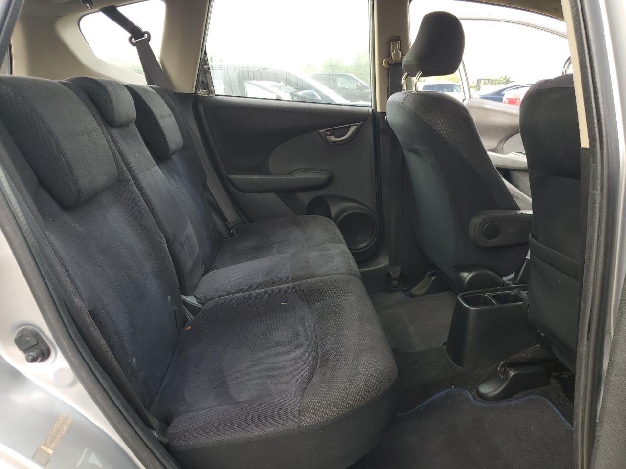 2013 Honda Fit Sport VIN: JHMGE8H57DC024586 Lot: 64170045