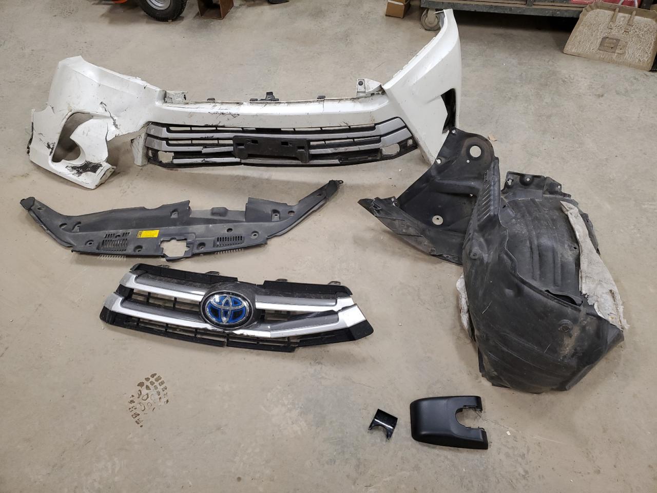 2019 Toyota Highlander Hybrid VIN: 5TDJGRFH6KS052640 Lot: 62185575