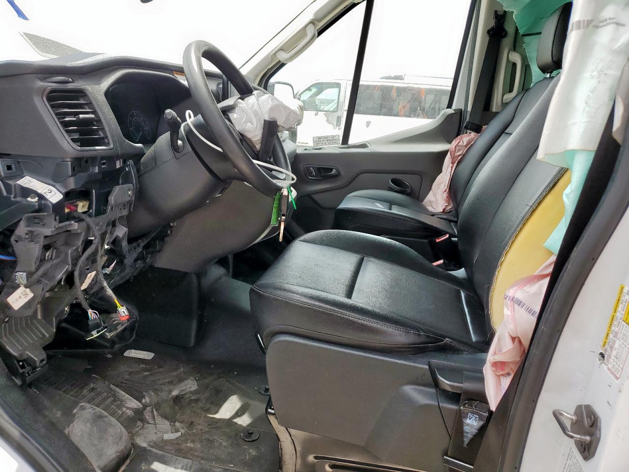 2023 Ford Transit T-350 Hd VIN: 1FBVU4X85PKB70743 Lot: 63121265