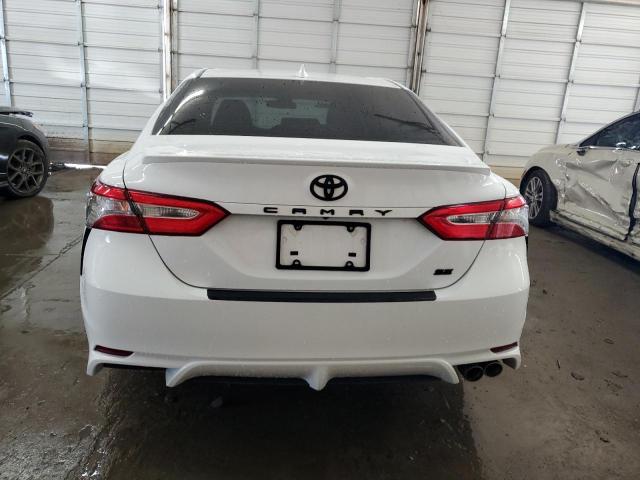  TOYOTA CAMRY 2019 White