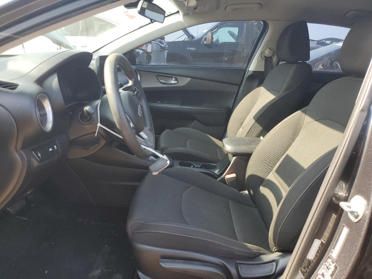 2019 Kia Forte Fe VIN: 3KPF24AD5KE108606 Lot: 64518995