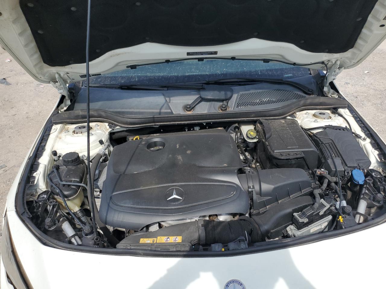 wddsj4eb1en049134 WDDSJ4EB1EN049134 2014 Mercedes-Benz Cla 250