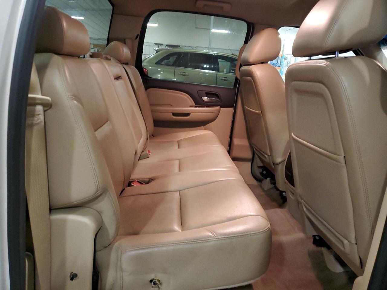 2010 GMC Sierra K1500 Denali VIN: 3GTRKXE27AG183933 Lot: 63597695