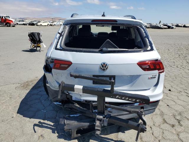  VOLKSWAGEN TIGUAN 2018 Biały