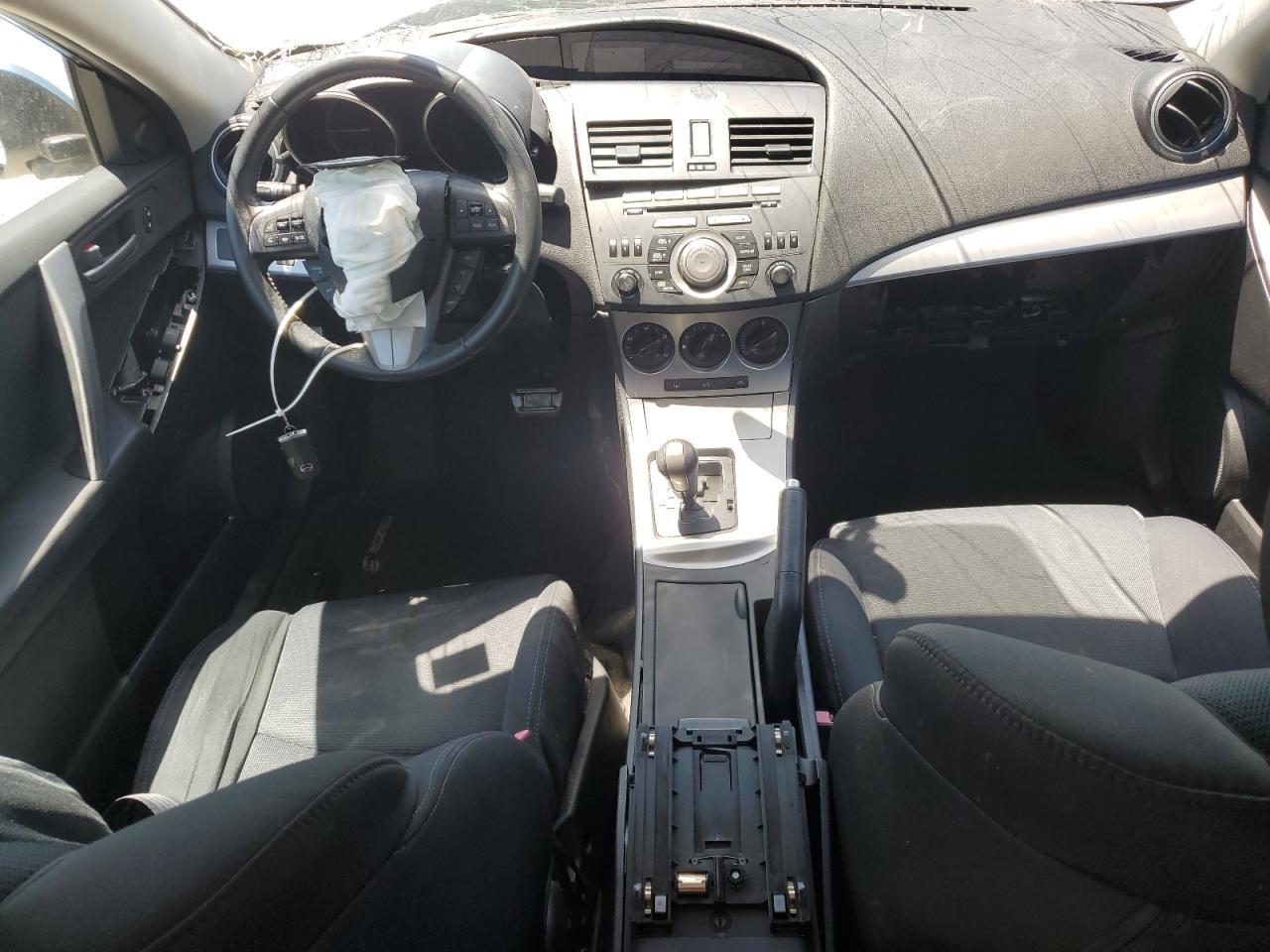 2011 Mazda 3 S VIN: JM1BL1K53B1363632 Lot: 64506645