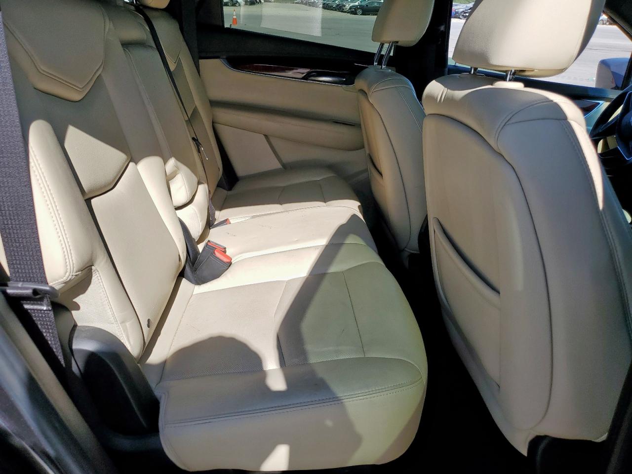 2017 Cadillac Xt5 Luxury VIN: 1GYKNBRS6HZ183965 Lot: 65569075