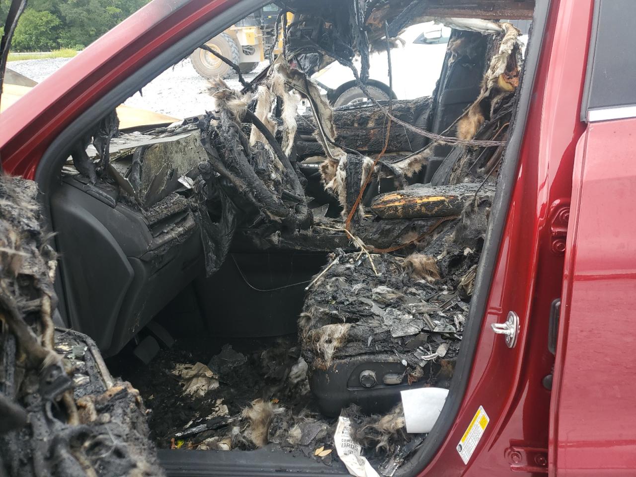 2024 Cadillac Xt4 Premium Luxury VIN: 1GYFZCR44RF252782 Lot: 69357465