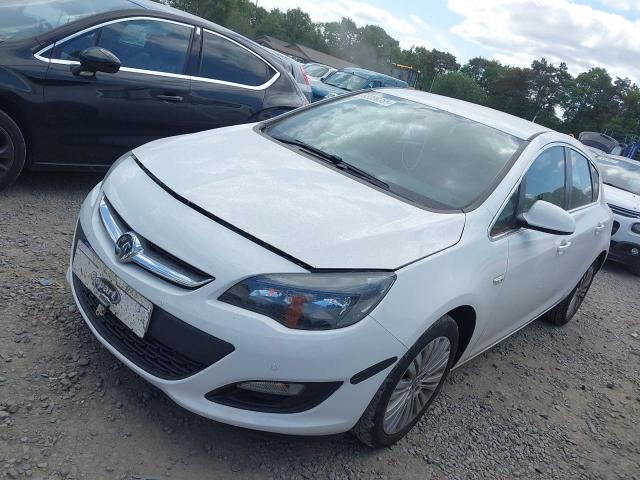 VAUXHALL ASTRA EXCI 2015