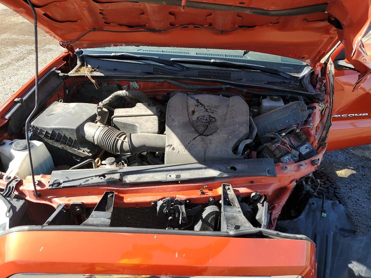 2018 Toyota Tacoma Access Cab VIN: 5TFSZ5AN4JX138400 Lot: 63099445