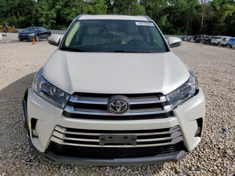  TOYOTA HIGHLANDER 2018 Белы