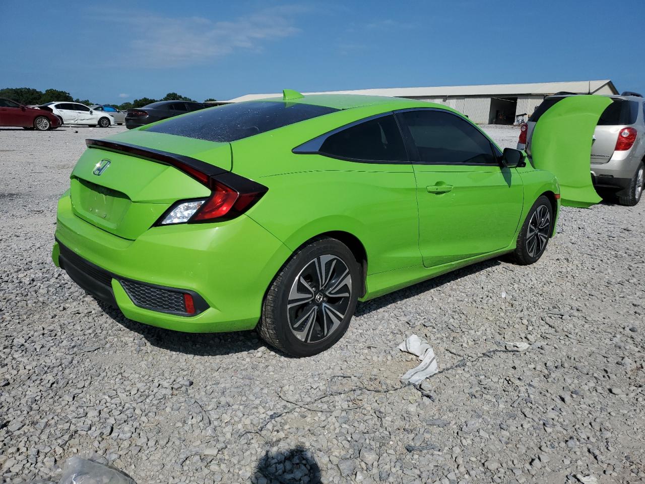 2HGFC3B3XHH360881 HONDA CIVIC 2017
