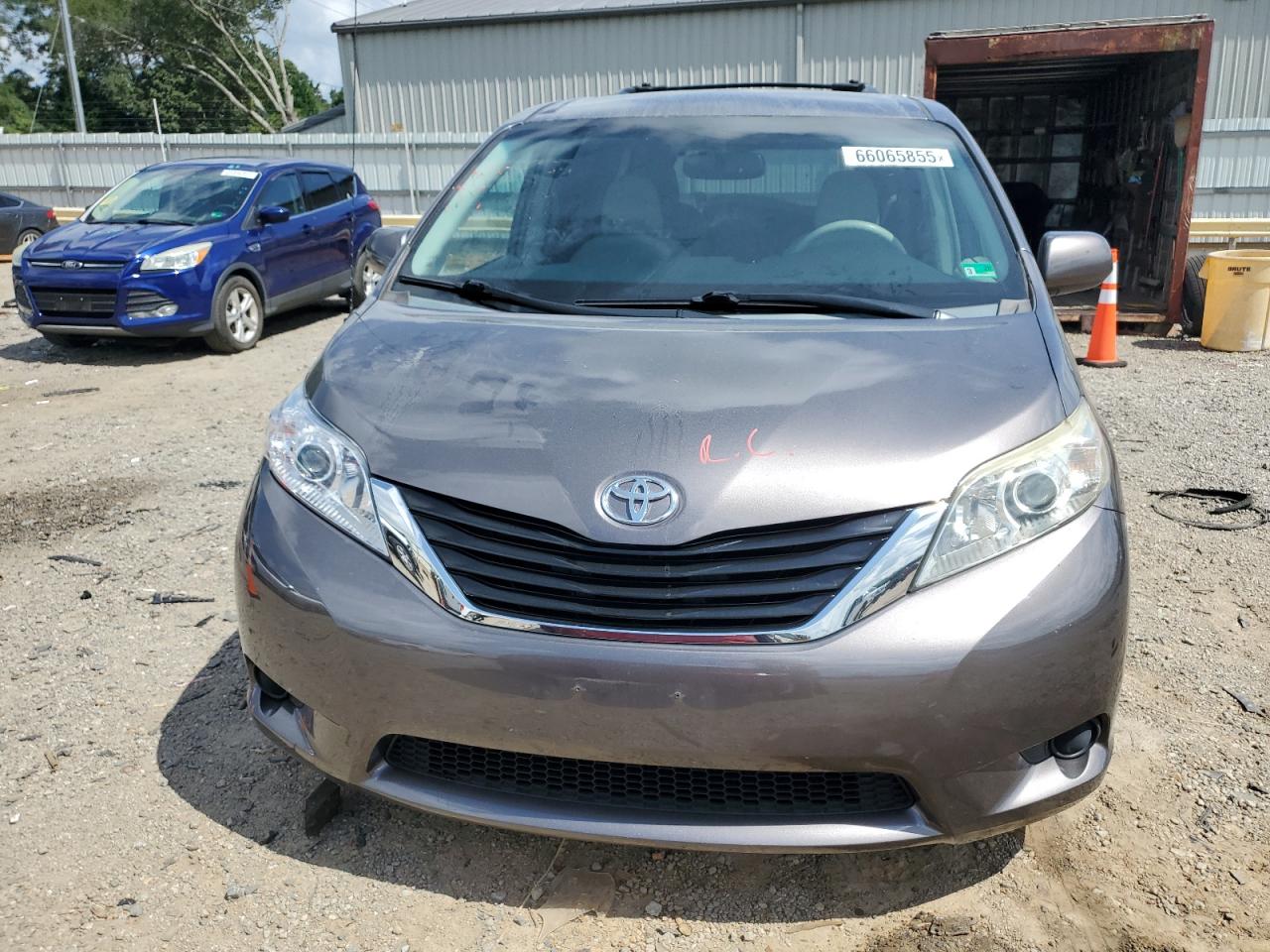 2012 Toyota Sienna Le VIN: 5TDKK3DC1CS245884 Lot: 66065855