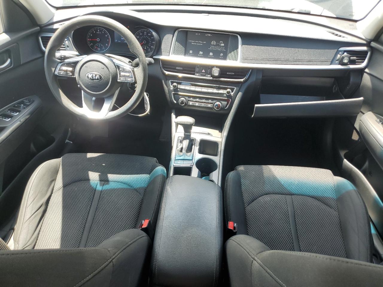 2020 Kia Optima Lx VIN: 5XXGT4L31LG425281 Lot: 62940155