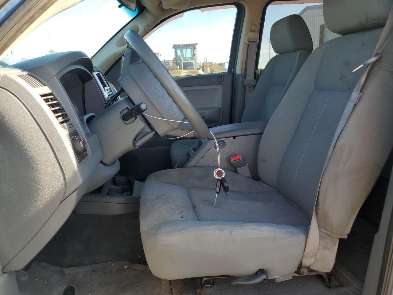 2005 Dodge Dakota Quad Slt VIN: 1D7HW48N75S310270 Lot: 62430765