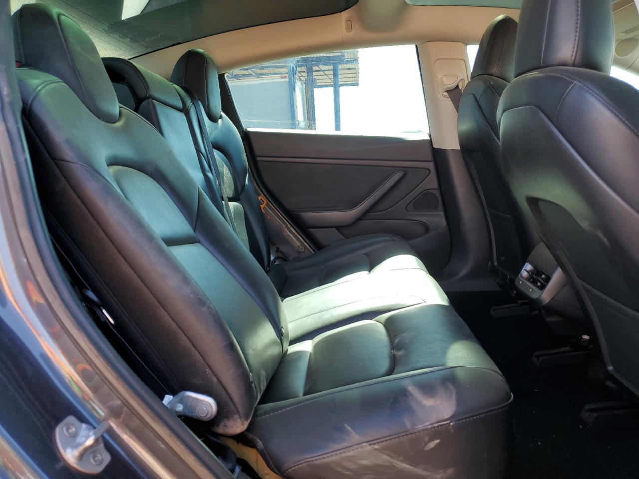 2018 Tesla Model 3 VIN: 5YJ3E1EA1JF092762 Lot: 66956045