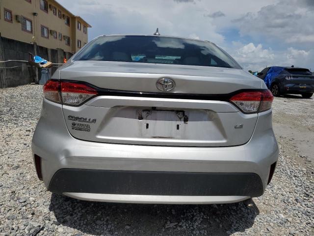  TOYOTA COROLLA 2022 Srebrny