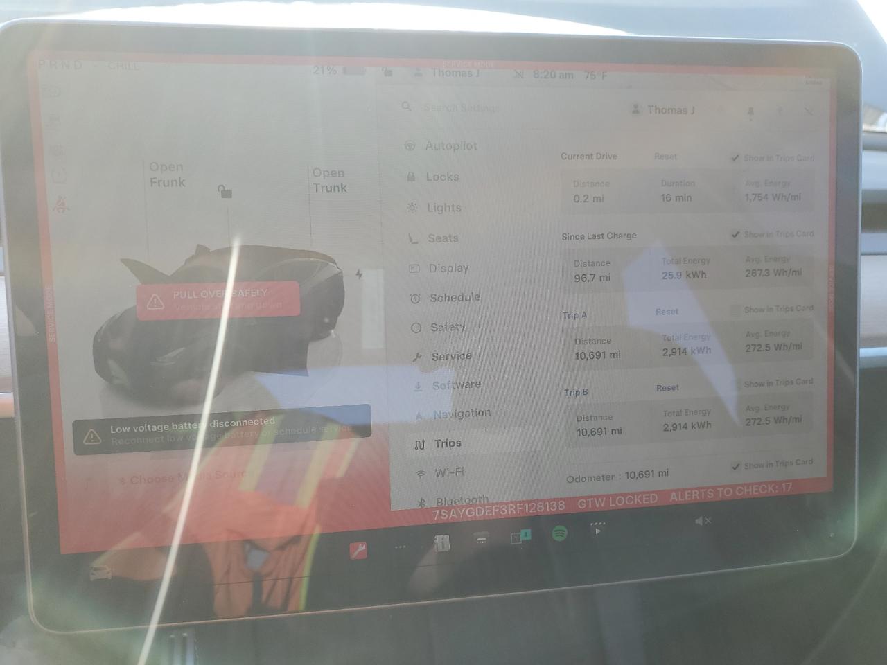 2024 Tesla Model Y VIN: 7SAYGDEF3RF128138 Lot: 64607075