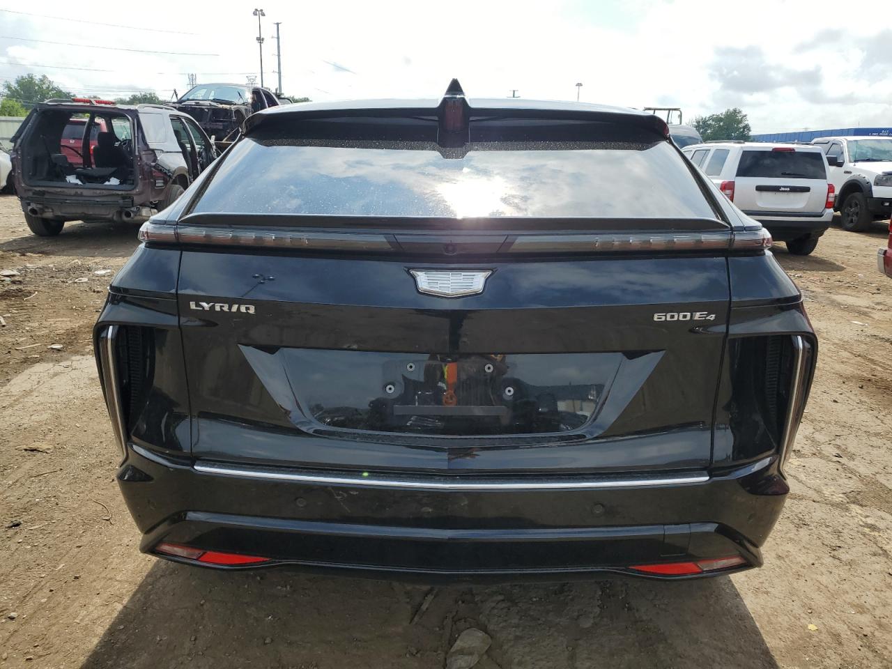 2025 Cadillac Lyriq Luxury VIN: 1GYKPTRLXSZ301547 Lot: 63224695