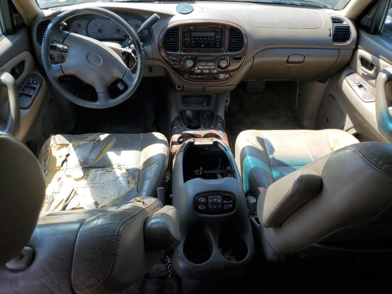 2002 Toyota Sequoia Limited VIN: 5TDBT48A32S110156 Lot: 62830495