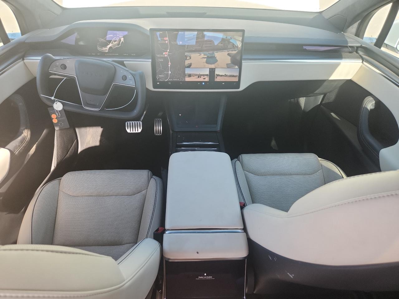 2022 Tesla Model X VIN: 7SAXCBE65NF353098 Lot: 64059735
