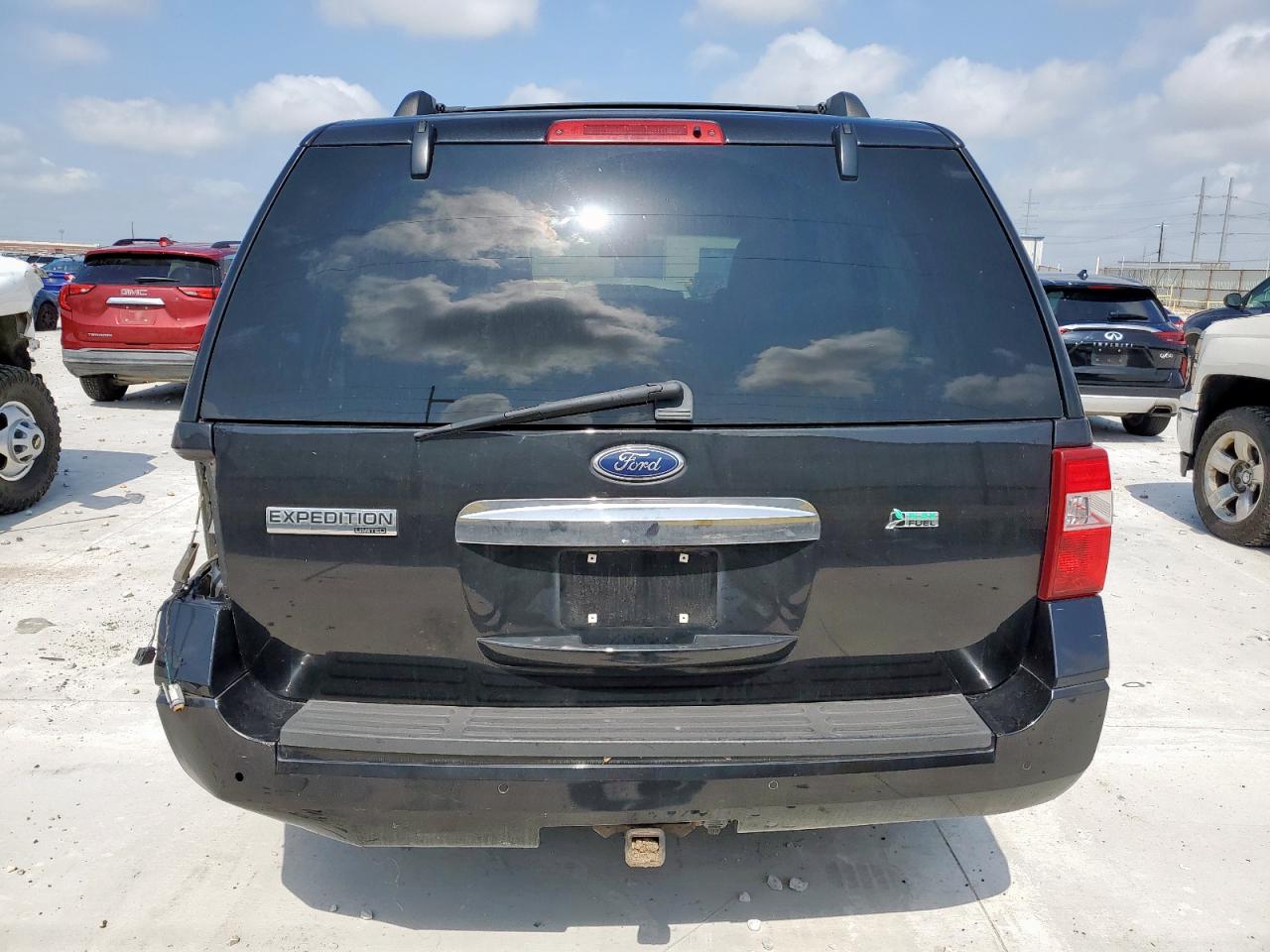 2014 Ford Expedition Limited VIN: 1FMJU2A51EEF25217 Lot: 65161945