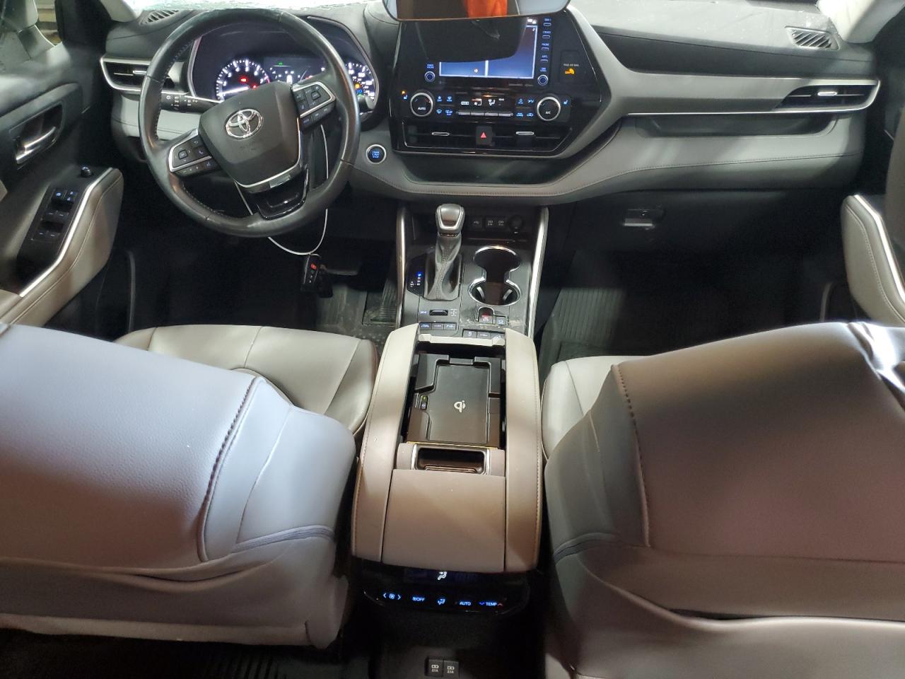 2021 Toyota Highlander Xle VIN: 5TDHZRBH0MS083285 Lot: 64098135