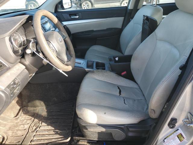  SUBARU OUTBACK 2013 Серебристый