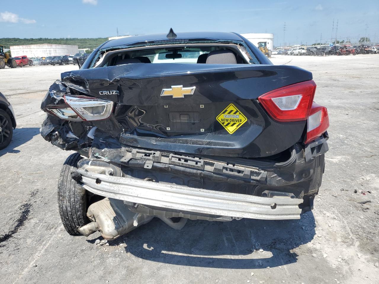 2018 Chevrolet Cruze Ls VIN: 1G1BC5SM7J7224350 Lot: 65064725
