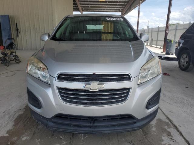  CHEVROLET TRAX 2016 Srebrny