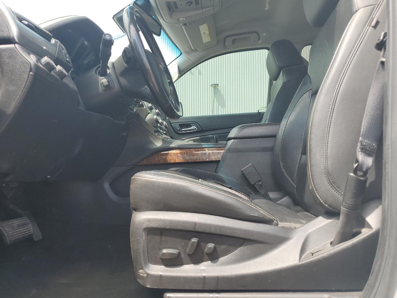 2018 Chevrolet Tahoe K1500 Premier VIN: 1GNSKCKC6JR194517 Lot: 64211665
