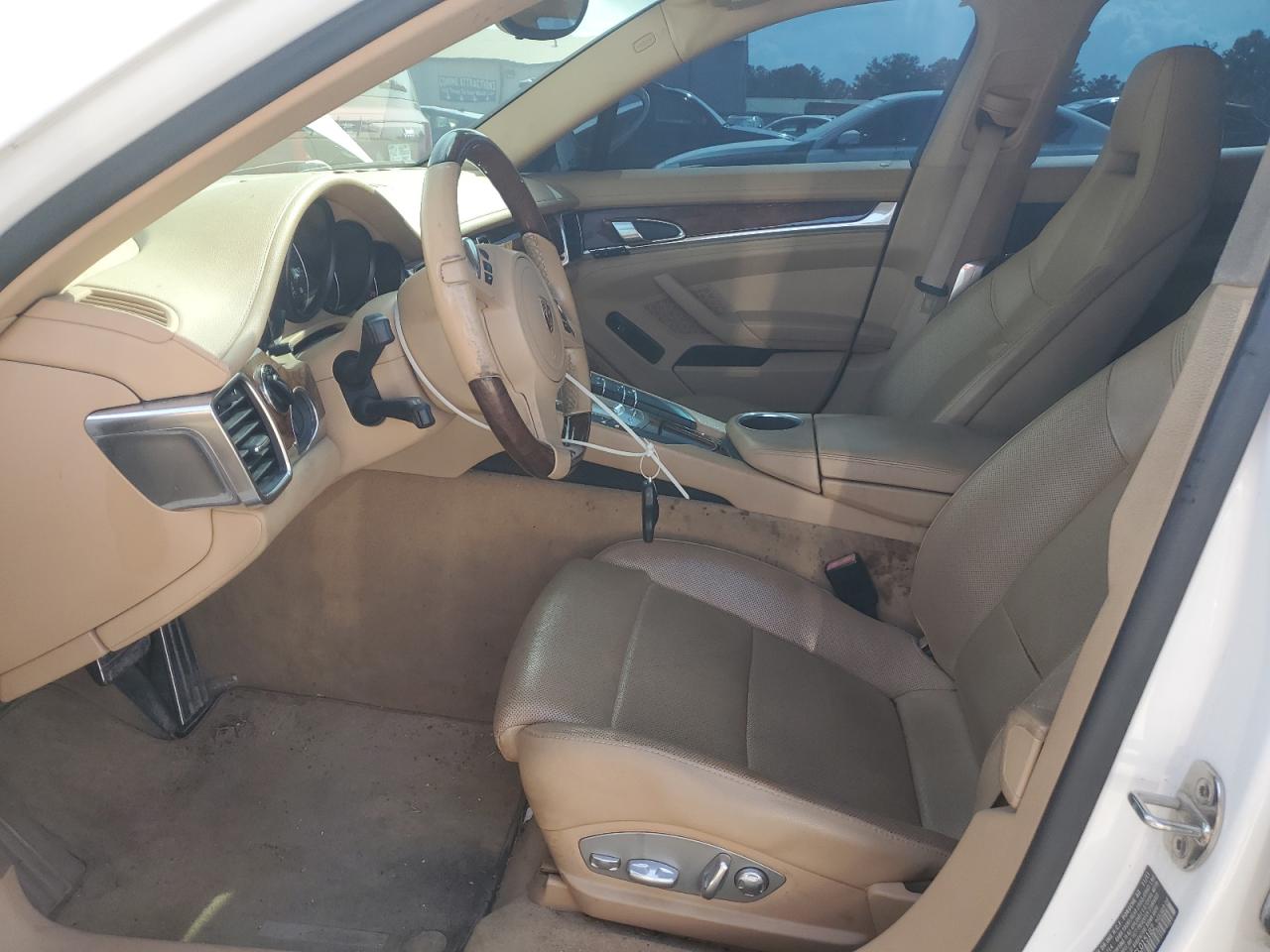 2012 Porsche Panamera 2 VIN: WP0AA2A71CL015182 Lot: 64989175