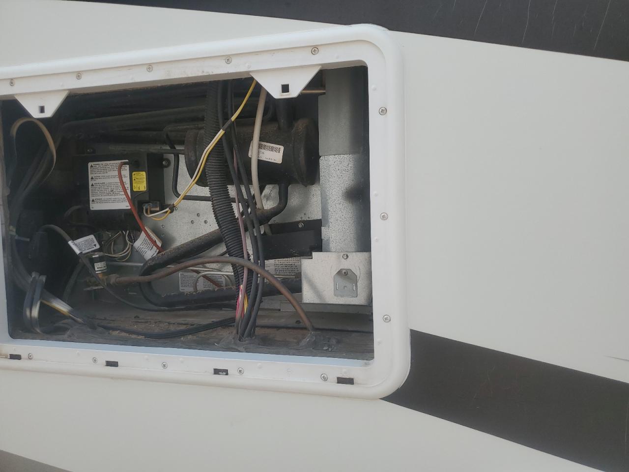 2006 Ford Econoline E450 Super Duty Cutaway Van VIN: 1FDXE45S96DB18160 Lot: 63488645
