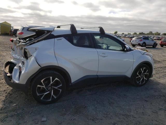  TOYOTA C-HR 2018 White