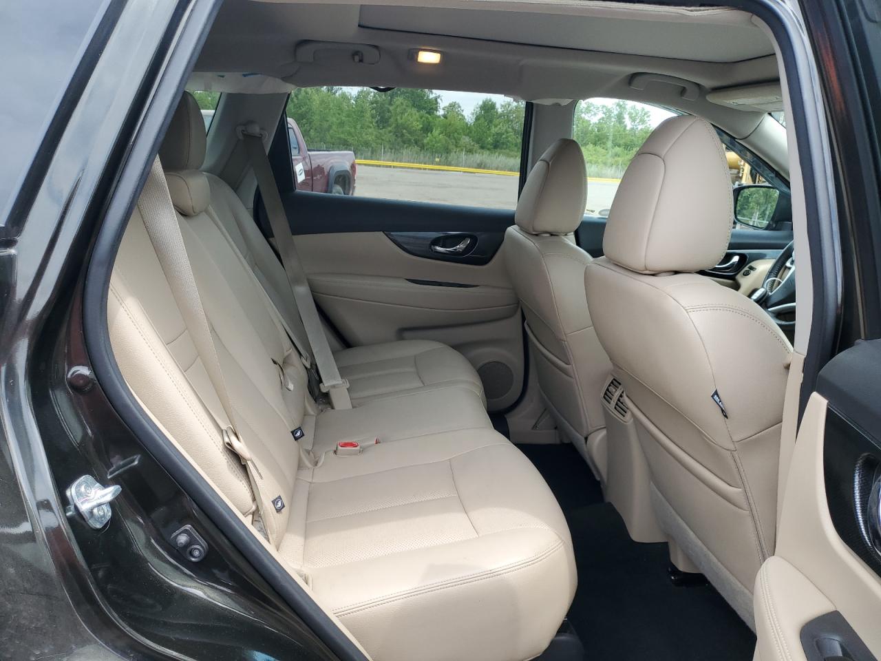 2016 Nissan Rogue S VIN: 5N1AT2MVXGC752998 Lot: 65081635