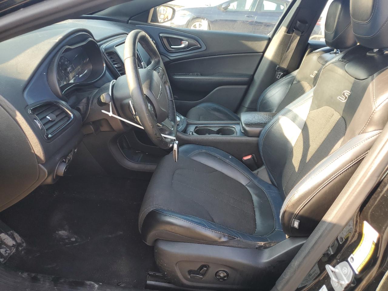 2016 Chrysler 200 S VIN: 1C3CCCBB0GN146131 Lot: 63388415