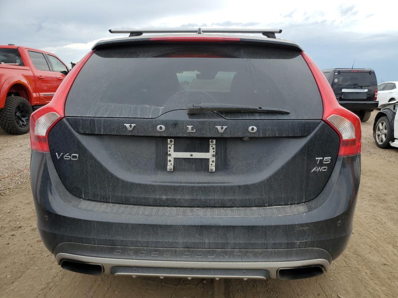 2016 Volvo V60 Cross Country Premier VIN: YV4612HK6G1007481 Lot: 63404115