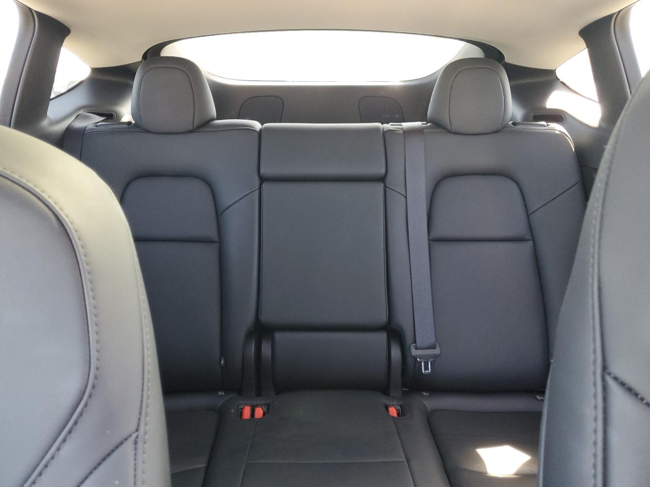 2025 Tesla Model Y VIN: 7SAYGDEE1SF278763 Lot: 63344295