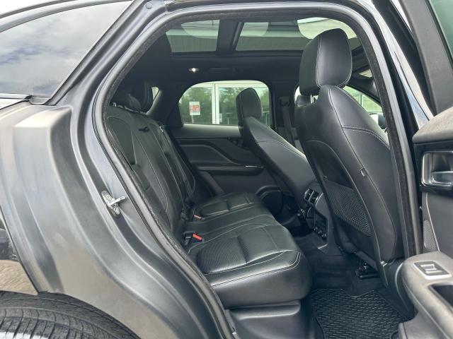 Parquets JAGUAR F-PACE 2017 Czarny