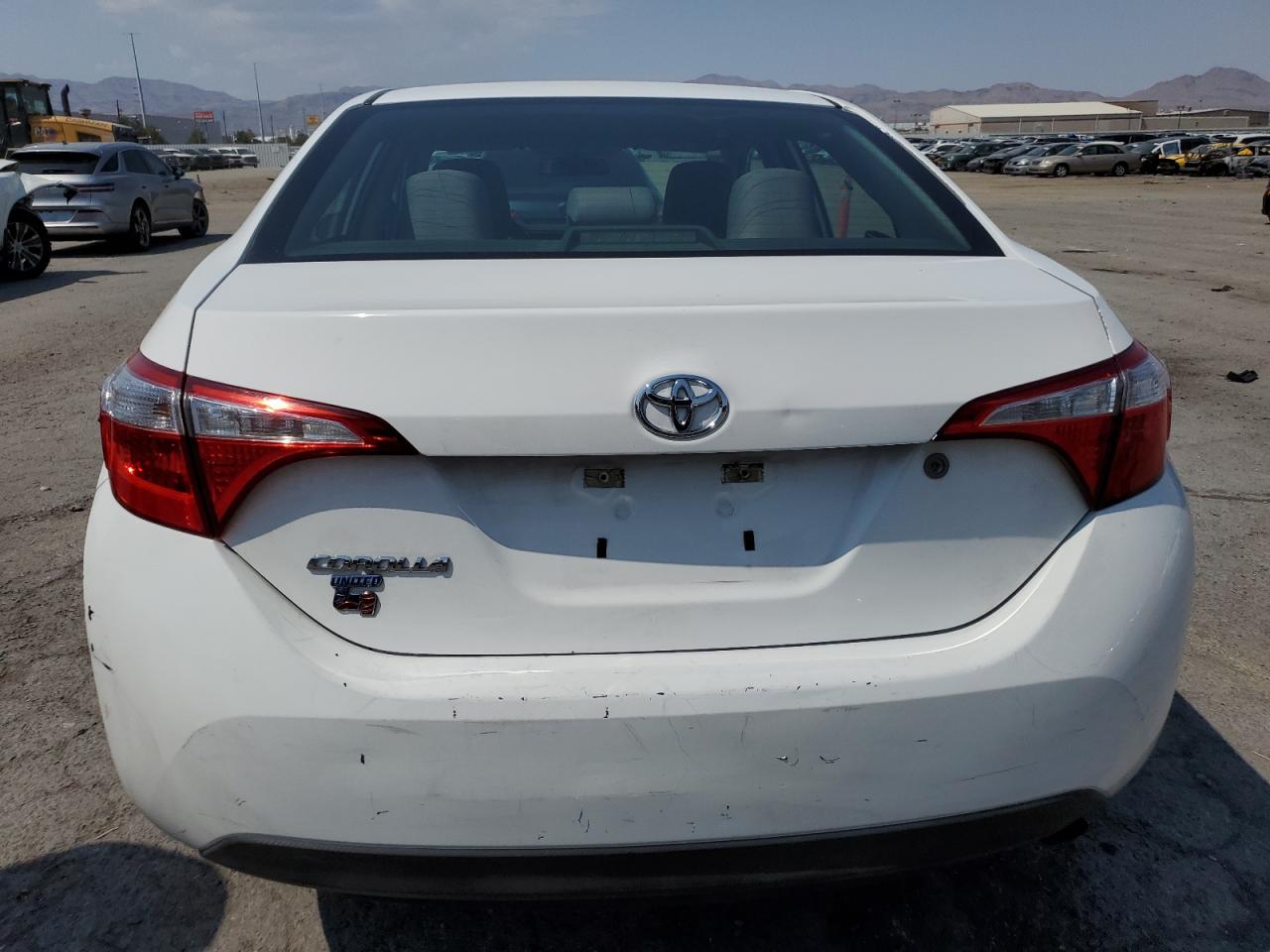 2015 Toyota Corolla L VIN: 5YFBURHE8FP316150 Lot: 64264375