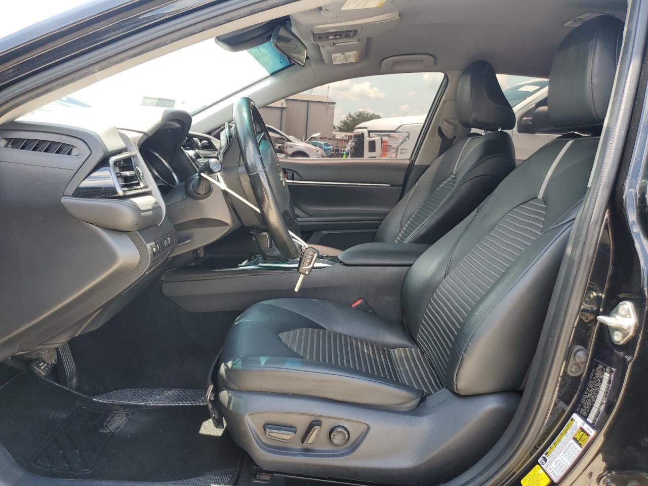 2020 Toyota Camry Se VIN: 4T1G11AK2LU382963 Lot: 64903865