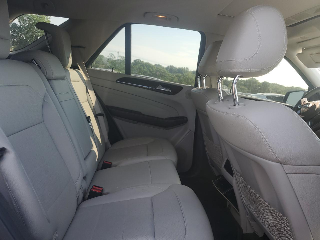 2015 Mercedes-Benz Ml 350 4Matic VIN: 4JGDA5HB0FA476717 Lot: 63163595