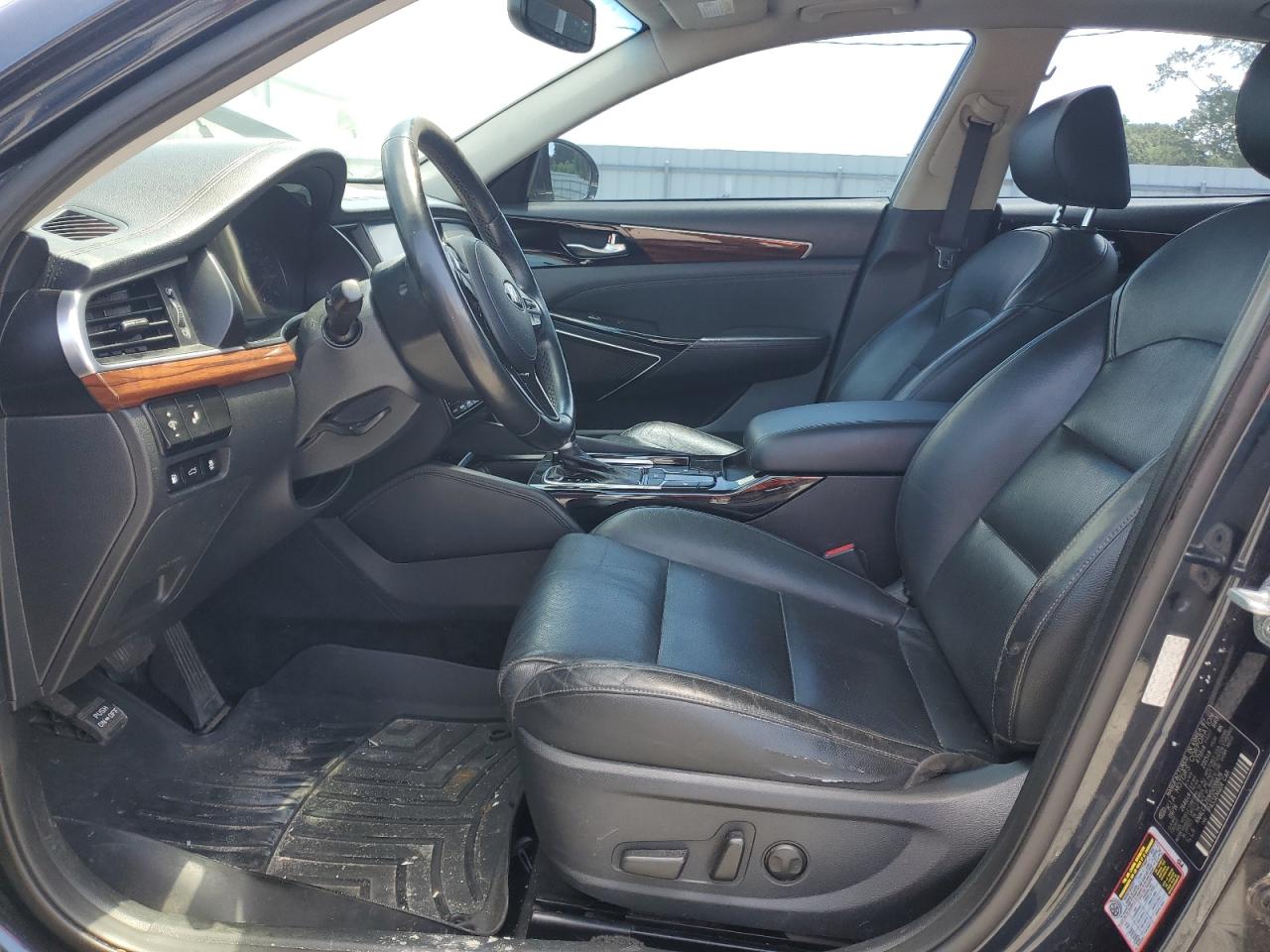 2017 Kia Cadenza Premium VIN: KNALC4J13H5039826 Lot: 65547435