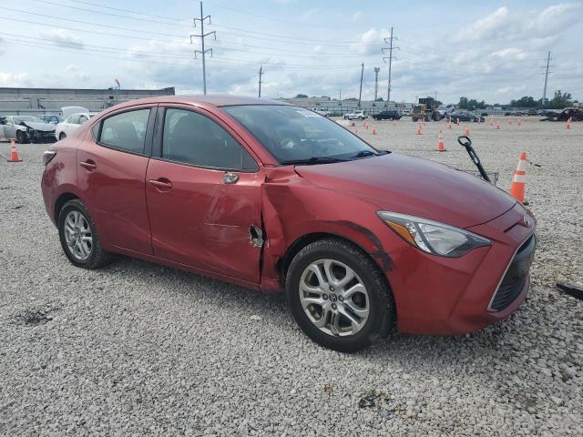  TOYOTA YARIS 2017 Czerwony